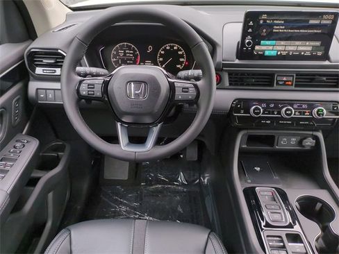 New 2025 Honda Pilot EX-L image 14