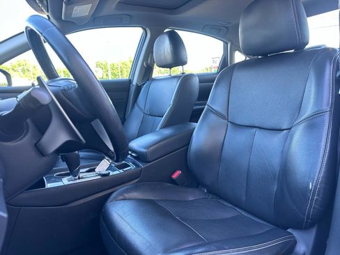 Used 2017 Nissan Altima 3.5 SL w/ 3.5SL Technology Package FWD image 11