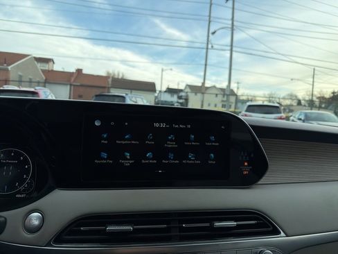 Used 2022 Hyundai Palisade Calligraphy image 27