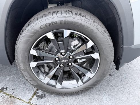 New 2026 Chevrolet Equinox RS w/ Convenience Package III FWD image 38