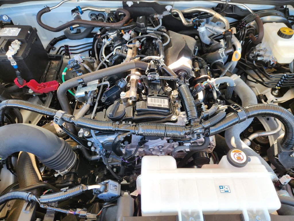 Used 2025 Toyota Tacoma SR RWD image 29
