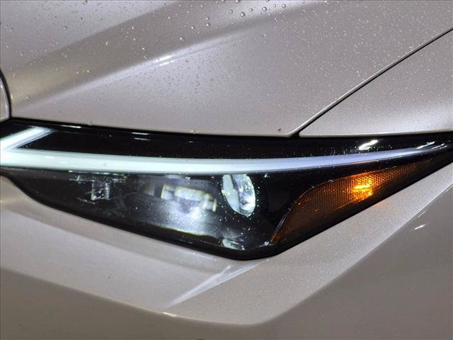 Used 2024 Lexus IS 300 w/ Premium Package RWD image 7