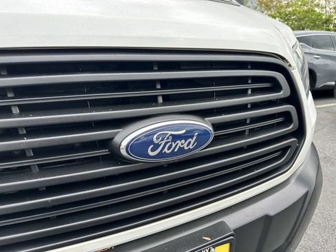 Certified 2019 Ford Transit 150 148 Medium Roof RWD image 10