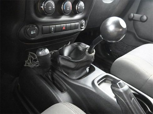 Used 2012 Jeep Wrangler Sport image 26