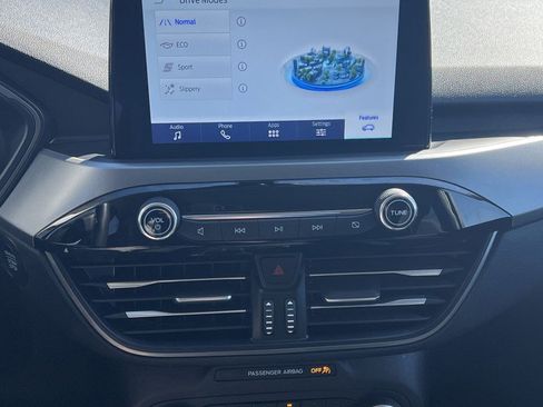 Used 2023 Ford Escape Active image 22