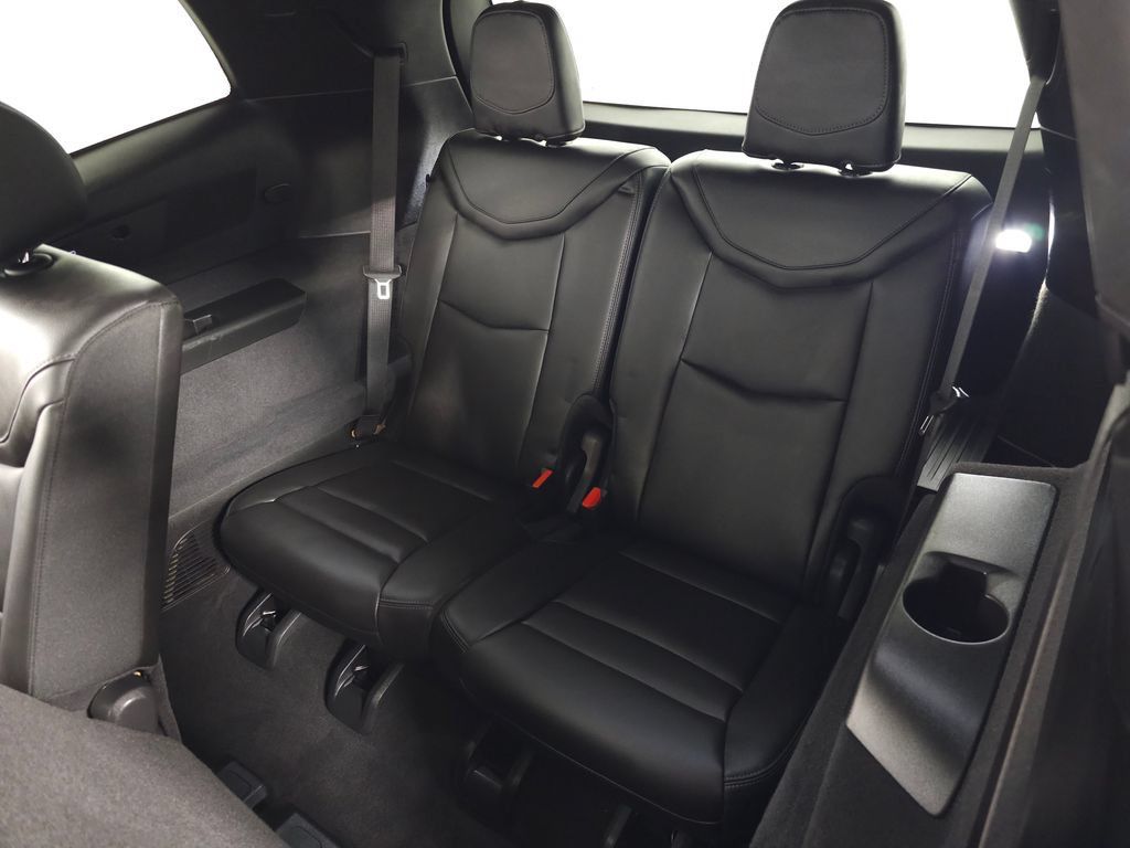 Certified 2024 Cadillac XT6 Luxury AWD/4WD image 32
