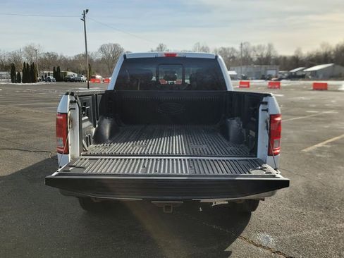 Used 2017 Ford F150 XLT w/ Equipment Group 302A Luxury image 11