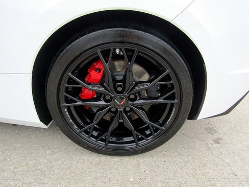 Used 2023 Chevrolet Corvette Stingray Preferred Cpe w/ Z51 Performance Package image 25