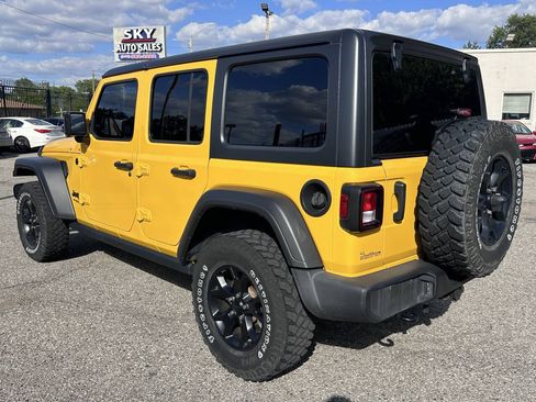 Used 2021 Jeep Wrangler Unlimited Sport AWD/4WD image 7