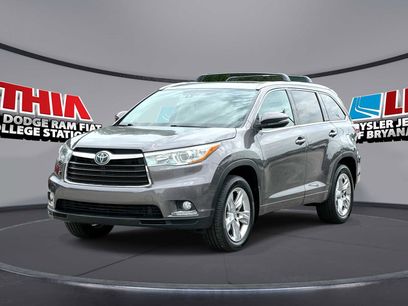 Used 2015 Toyota Highlander Limited w/ Driver Technology Package
