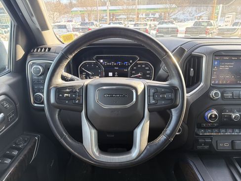 Used 2021 GMC Sierra 1500 Denali w/ Denali Ultimate Package image 14