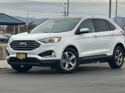 Certified 2022 Ford Edge SEL w/ Convenience Package