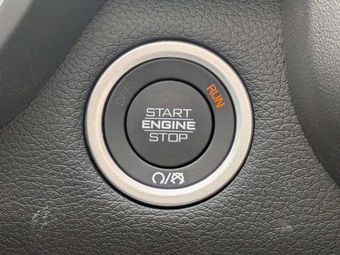 New 2026 RAM 2500 Laramie AWD/4WD image 27