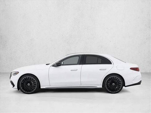 Used 2024 Mercedes-Benz E 450 4MATIC Sedan image 4