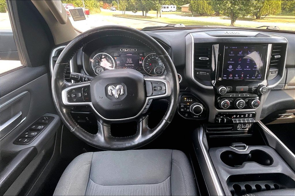 Used 2020 RAM 1500 Big Horn AWD/4WD image 15