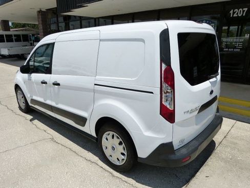 Used 2015 Ford Transit Connect XLT image 3