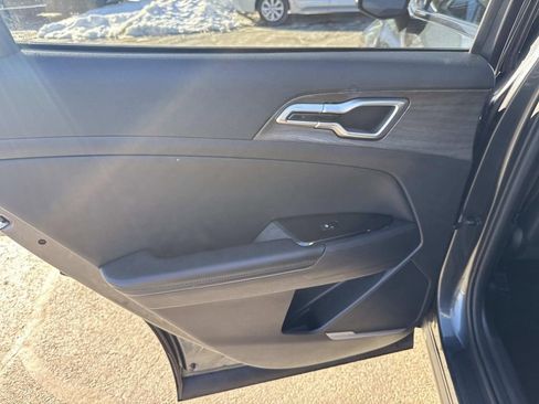 Used 2023 Kia Sportage X-Line image 16