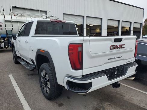 Used 2025 GMC Sierra 2500 Denali w/ Denali Reserve Package image 3