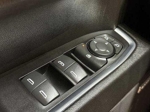 Used 2024 Chevrolet Silverado 1500 RST AWD/4WD image 38