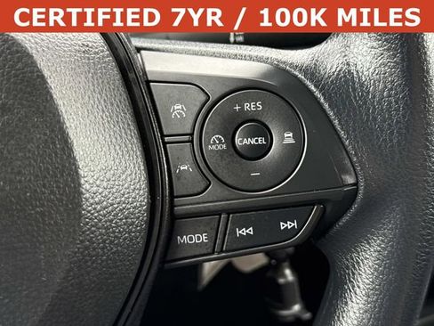 Used 2025 Toyota Corolla LE image 23