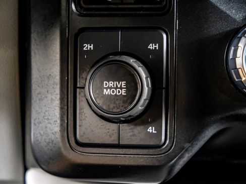 Used 2024 Ford F350 Limited w/ FX4 Off-Road Package AWD/4WD image 20