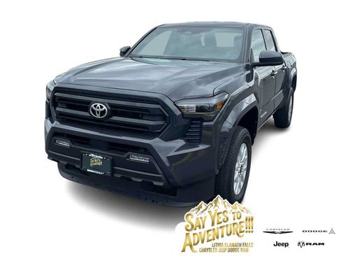 Used 2024 Toyota Tacoma SR5 AWD/4WD image 1