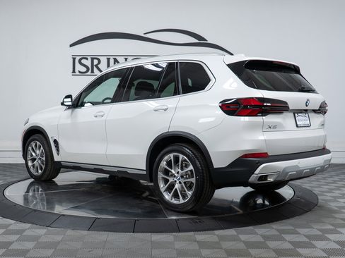 Used 2026 BMW X5 xDrive40i w/ Climate Comfort Package AWD/4WD image 7