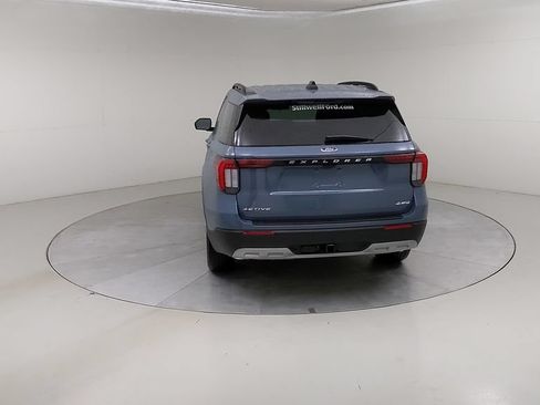 New 2026 Ford Explorer Active w/ Active Comfort Package AWD/4WD image 16
