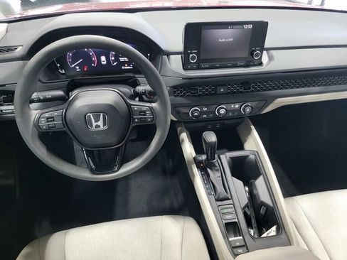 Used 2024 Honda Accord LX image 29