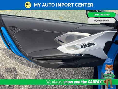 Used 2023 Chevrolet Corvette Stingray Preferred Conv w/ Z51 Performance Package RWD image 10