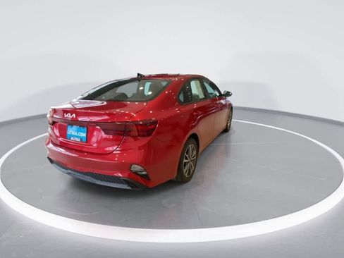 Used 2023 Kia Forte LXS image 8