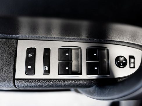 Used 2011 Chevrolet Silverado 2500 LT w/ Interior Plus Package image 20