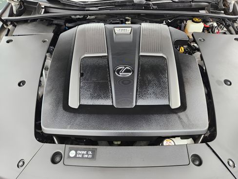 Used 2020 Lexus LS 500 w/ Interior Upgrade Package RWD image 32