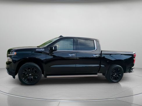 Used 2019 Chevrolet Silverado 1500 High Country w/ Technology Package AWD/4WD image 15