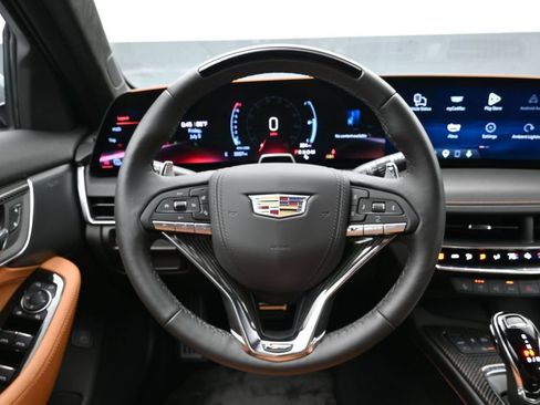 Used 2025 Cadillac CT5 V w/ Platinum Package AWD/4WD image 20