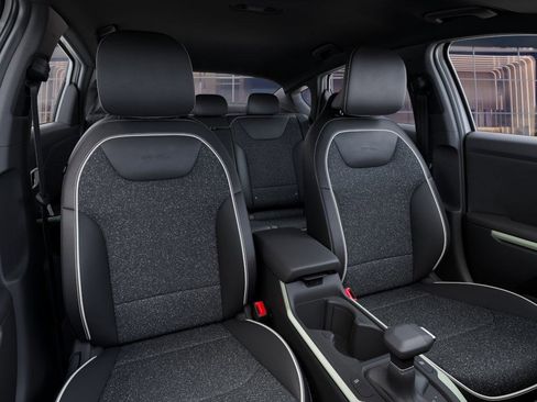 New 2025 Kia K4 GT-Line image 15