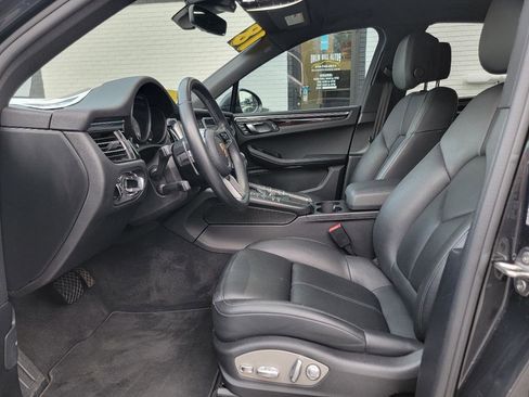 Used 2019 Porsche Macan S AWD/4WD image 16
