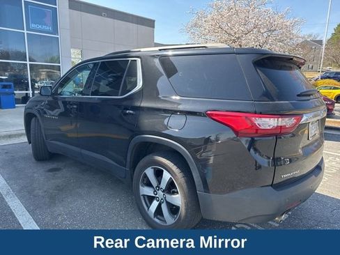 Used 2019 Chevrolet Traverse LT w/ LT Premium Package image 6