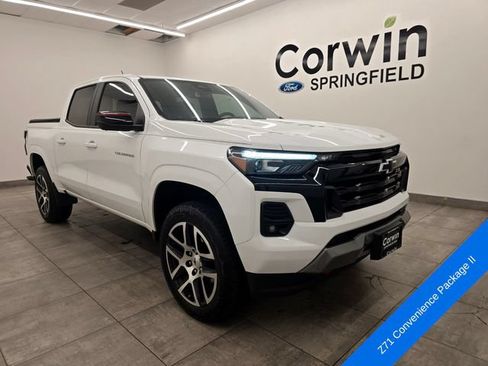 Used 2024 Chevrolet Colorado Z71 w/ Z71 Convenience Package 2 AWD/4WD image 7