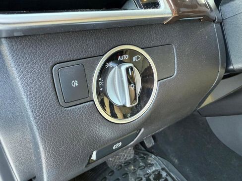 Used 2017 Mercedes-Benz GLS 450 4MATIC w/ Premium Package image 32