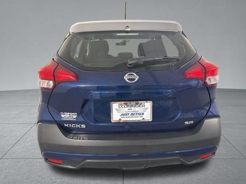 Used 2018 Nissan Kicks SR FWD image 9
