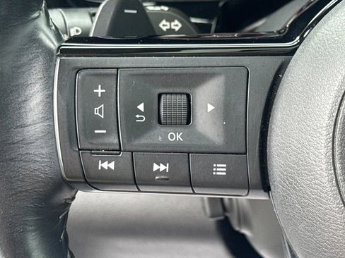 Used 2023 Nissan Pathfinder Platinum AWD/4WD image 49