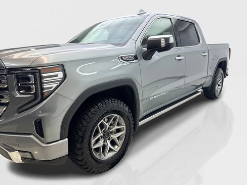 Used 2023 GMC Sierra 1500 Denali w/ Denali Reserve Package AWD/4WD image 11