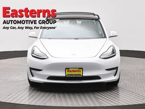 Used 2018 Tesla Model 3 Long Range AWD/4WD image 2