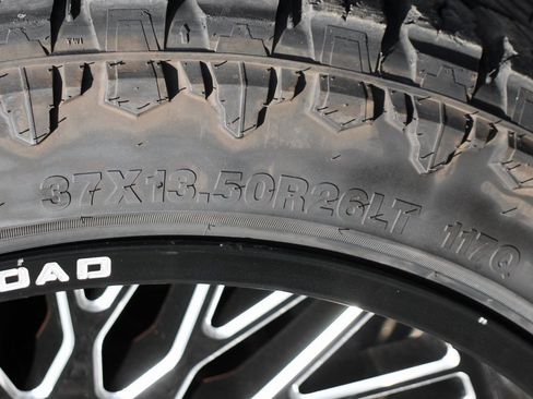 Used 2018 Ford F350 Platinum w/ Platinum Ultimate Package image 51