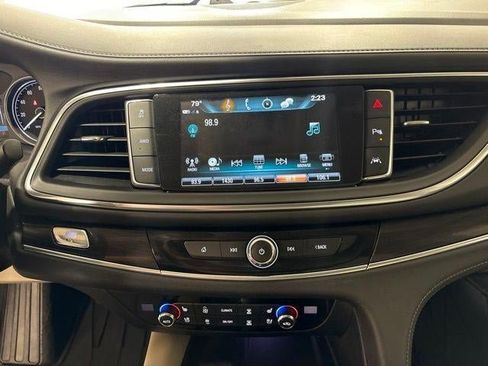 Used 2019 Buick Enclave Premium w/ Experience Buick Package AWD/4WD image 19
