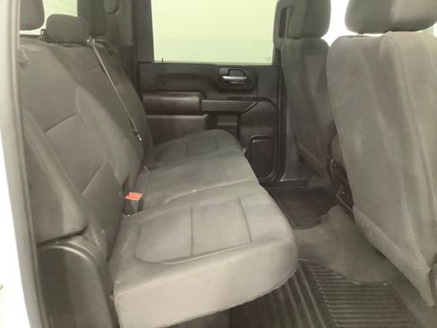 Used 2022 Chevrolet Silverado 2500 Custom w/ Custom Convenience Package image 26