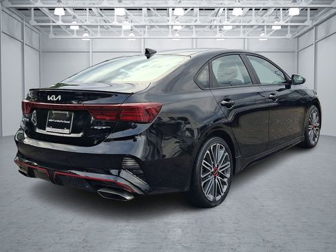 Used 2023 Kia Forte GT FWD image 5