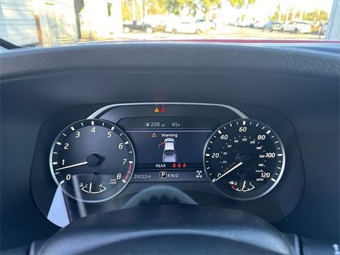 Used 2023 Nissan Frontier SV w/ Tow Package image 19