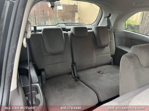 Used 2015 Honda Odyssey EX image 25